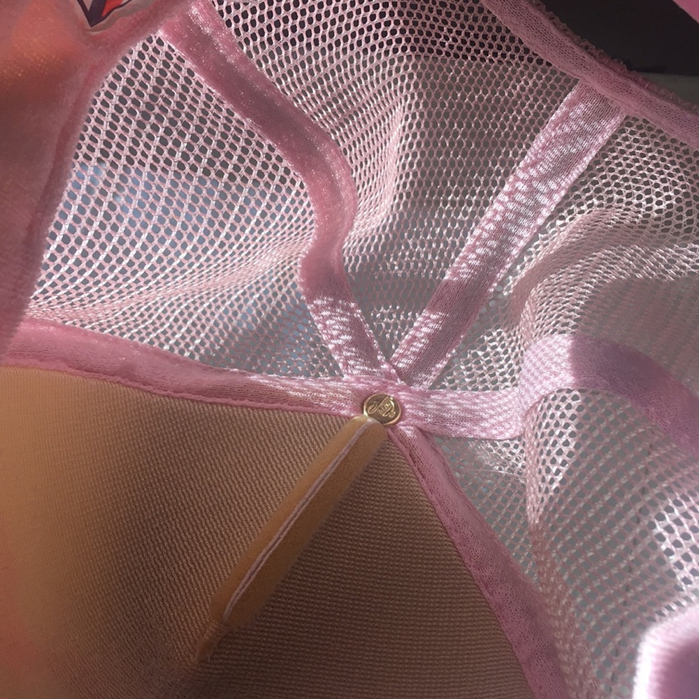 Hat - Picture 4 of 5